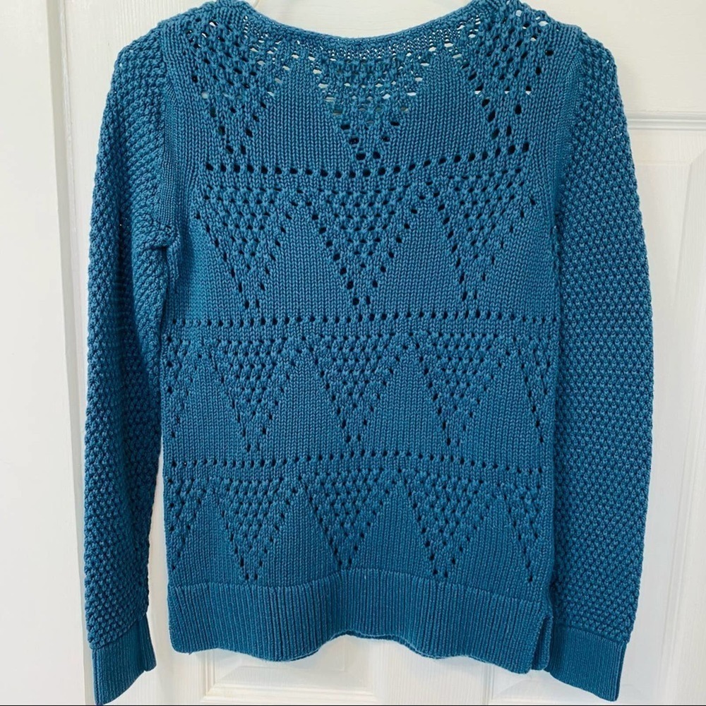 Loft Sweater 100% open knit pattern size S
C - Picture 3 of 5